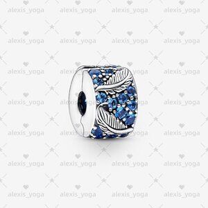 Pandora Curved Feather & Pavé Clip Charm